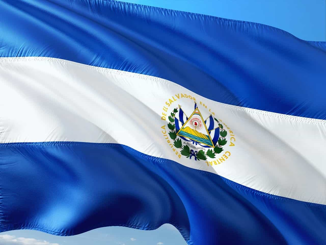 Bandera de El Salvador.