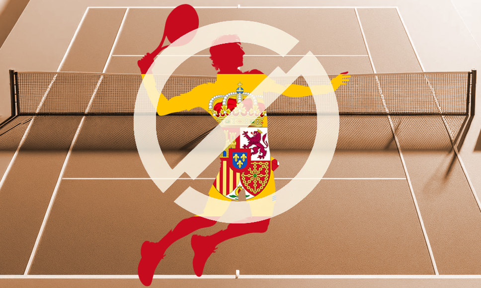 Cancha de tenis con la silueta de un jugador con la bandera de España y símbolo de prohibido.